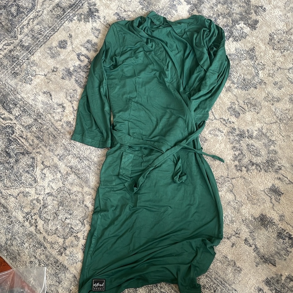 Hunter Milkmaid Robe - Picture 4 of 6